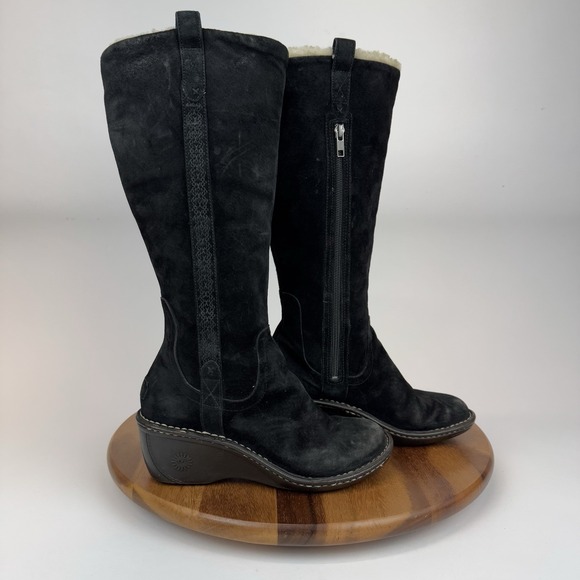 Womens Ugg Hartley Black Suede Shearling Tall Knee High Wedge Boots Size 8 M GUC - Picture 1 of 12